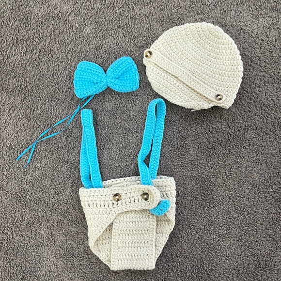 Newborn Knit Sets - Picture 3 of 3